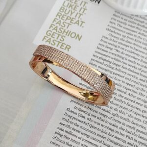 تکدست نگین‌دار طرح طلا از برند ژوپینگ